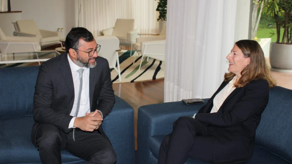 Wilson Lima apresenta projetos sustentáveis à embaixadora britânica