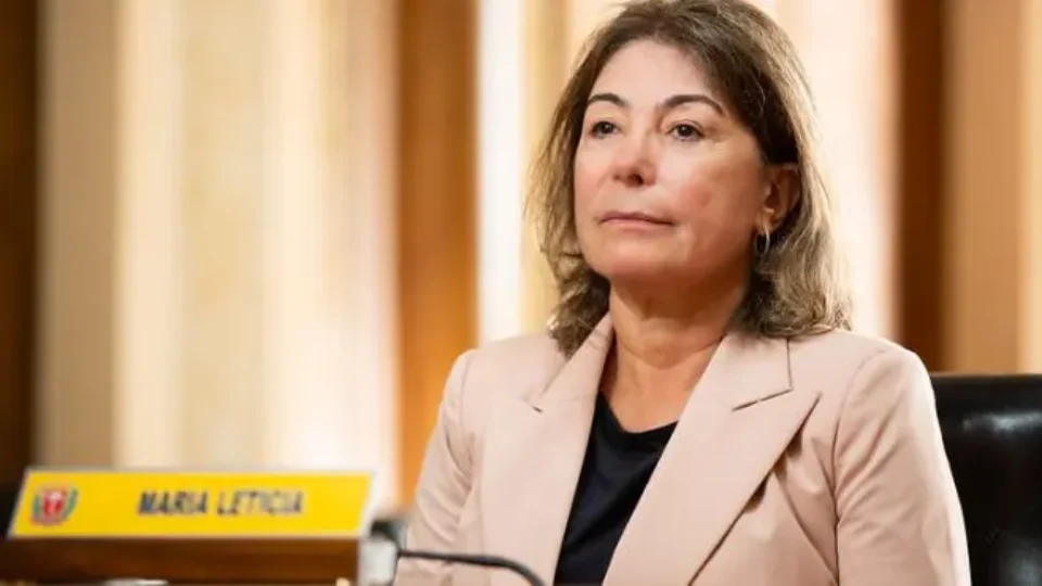 Vereadora vira ré por embriaguez ao volante e desacato