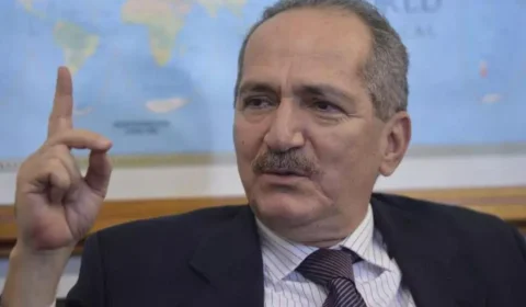 Ex-ministro de Lula compara 8 de janeiro com atos sem terra e diz que golpe é ‘fantasia’