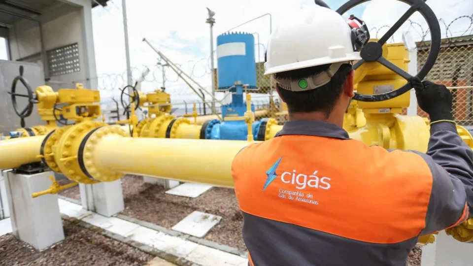 Amazonas discute ações com Petrobras contra impacto do aumento do Gás Natural
