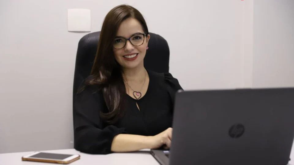 Quem é Renata Queiroz, nova secretária do governo Wilson Lima