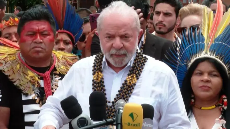 Pesquisador diz que governo Lula fracassou com os Yanomamis