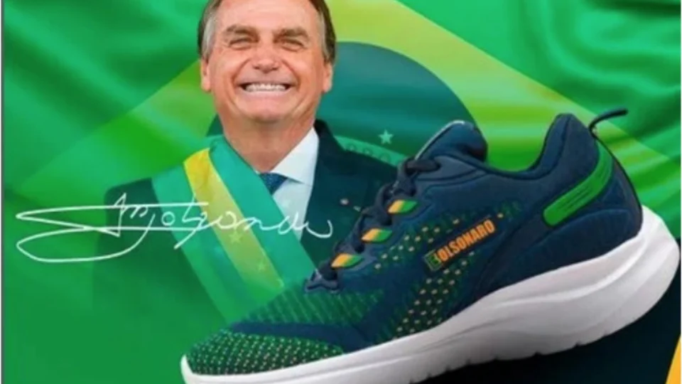 Bolsonaro vira ícone de linha de calçados ‘patriota style’ e ‘puro mito’
