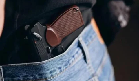 TSE deve voltar a proibir transporte de armas por CACs nas eleições