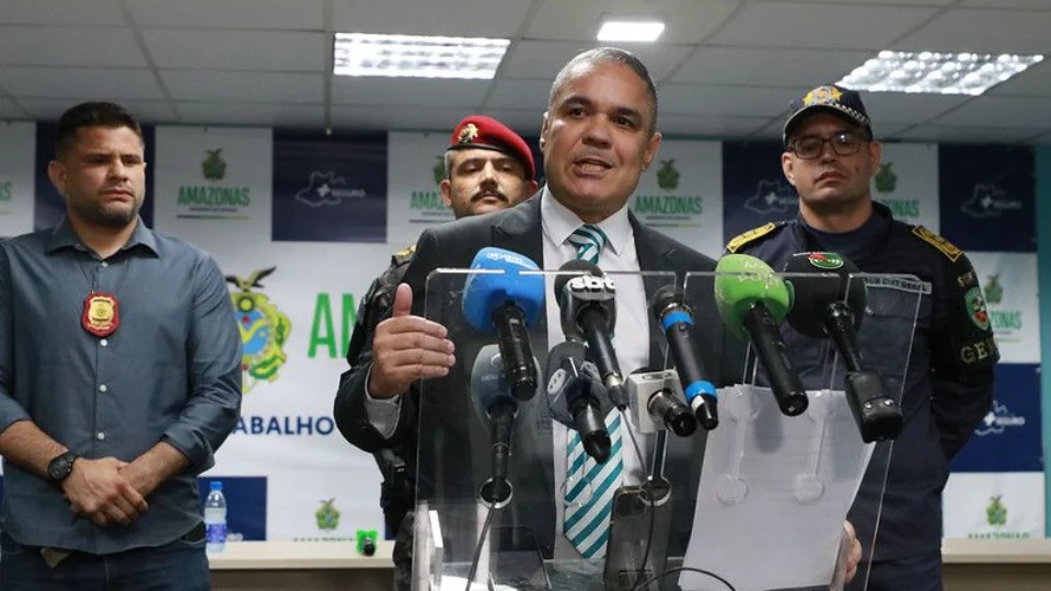 Secretário da SSP-AM diz que Amom praticou abuso de autoridade e tentou criar ‘cortina de fumaça’