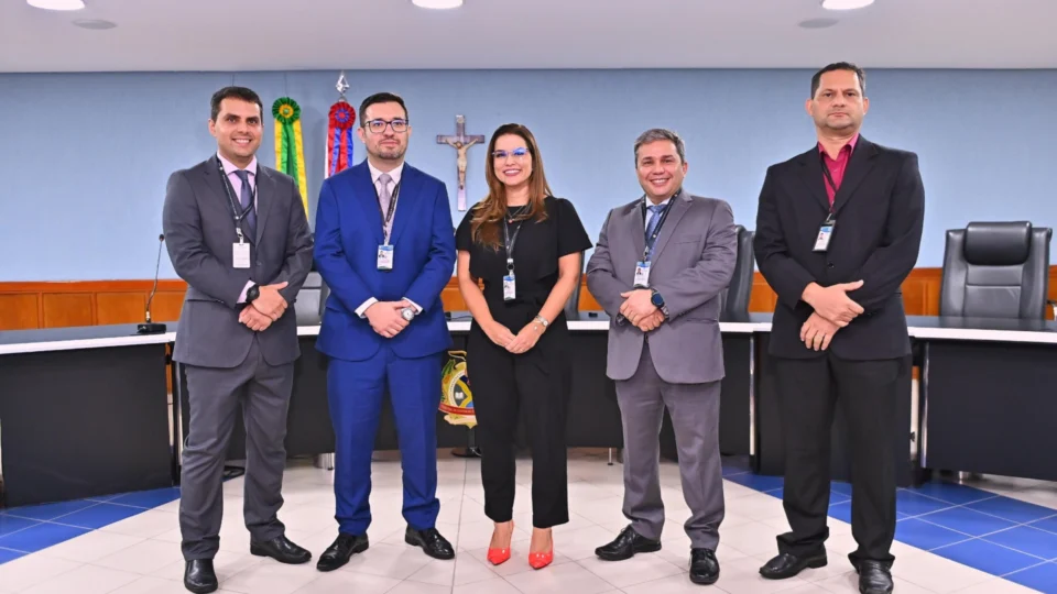 Sérgio Fontes e outros secretários são nomeados no TCE-AM para novo biênio