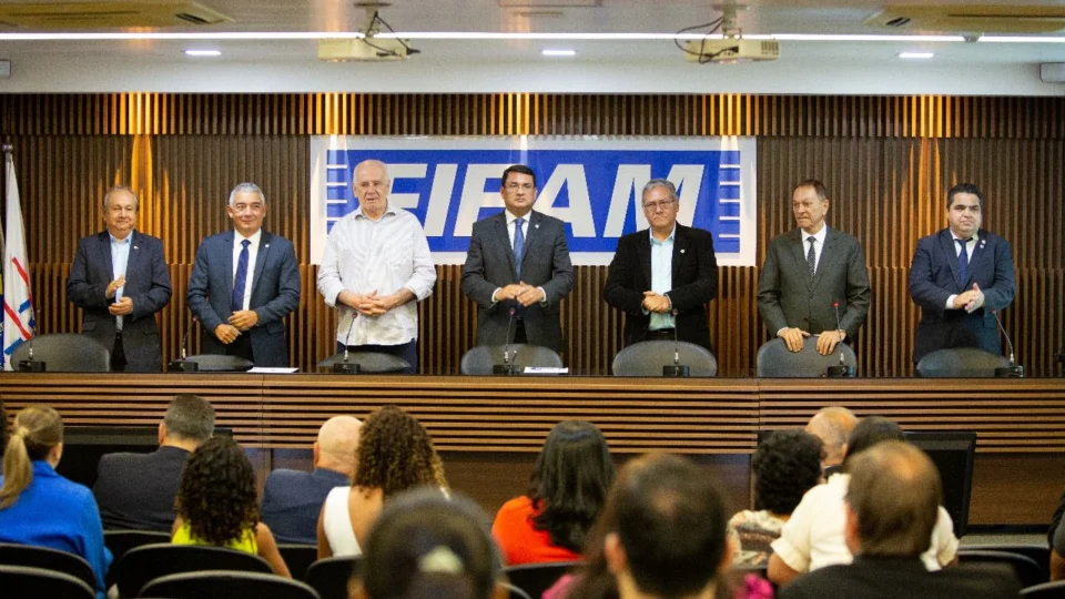 Economistas Márcio Paixão e José Altamir tomam posse da presidência do Corecon-AM