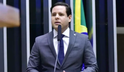 Deputados alertam para tentativa de acabar com a oposição