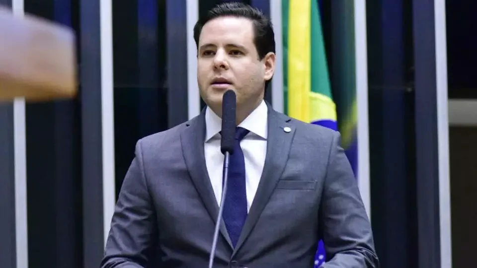 Deputados alertam para tentativa de acabar com a oposição