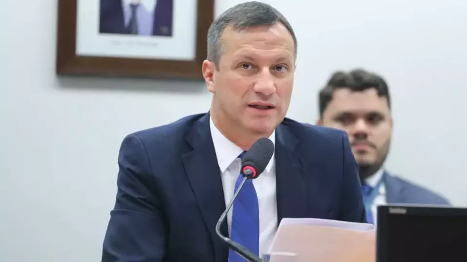 Dino atrapalhou combate ao crime em 2023, avalia Sanderson