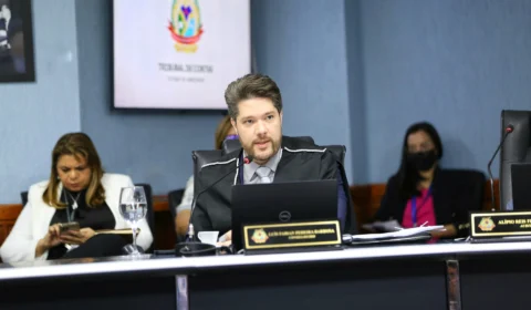 Conselheiro do TCE-AM suspende licitação da prefeitura para contratar Hapvida