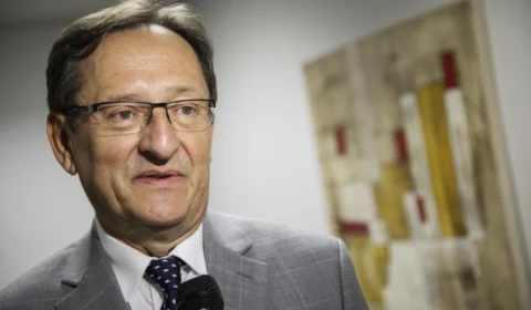 Desembargador suspende proibição de protesto de contas de energia no Amazonas