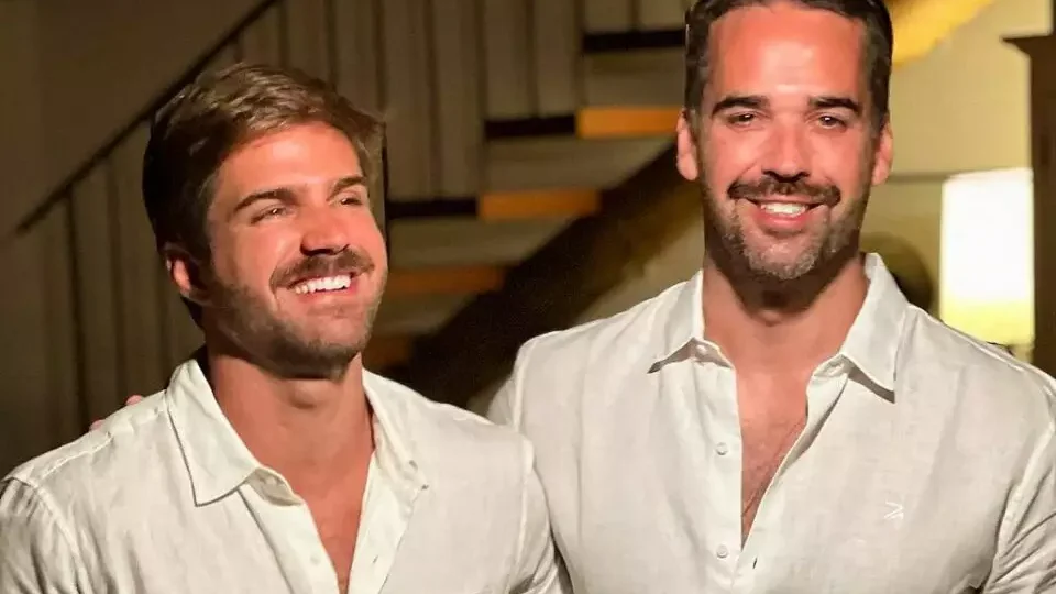 Governador gaúcho se casa e oficializa união estável com marido