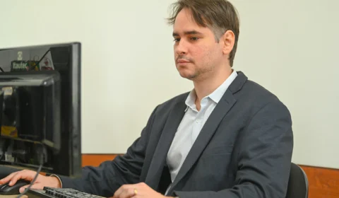 Justiça condena Amaturá a aplicar o piso salarial para professores da educação básica