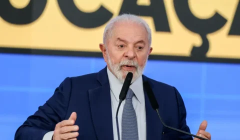 Viagem de Lula ao Egito deve ter discurso pró-Palestina e turismo nas pirâmides