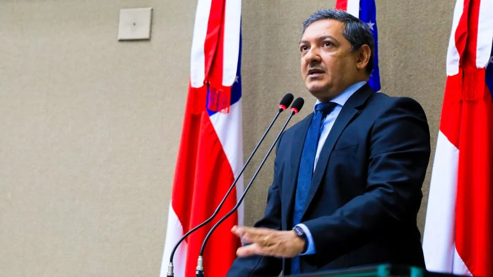 Líder do governo na Aleam, Felipe Souza passa a liderar o PRD e quer chapa competitiva