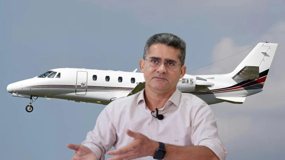 David chora miséria e justifica viagem de jatinho ao Caribe: ‘Me divertir um pouco’