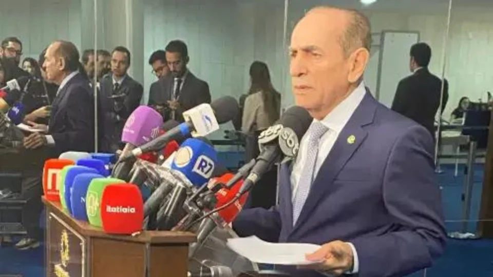 Líderes do Senado querem votar mandato de 5 anos e o fim da reeleição