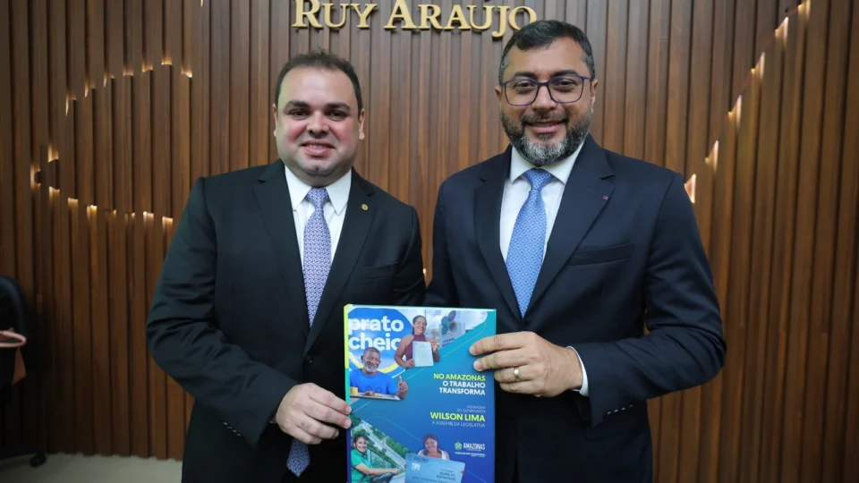 Wilson Lima destaca investimentos de R$ 3,8 bilhões em obras e ações durante balanço na Aleam