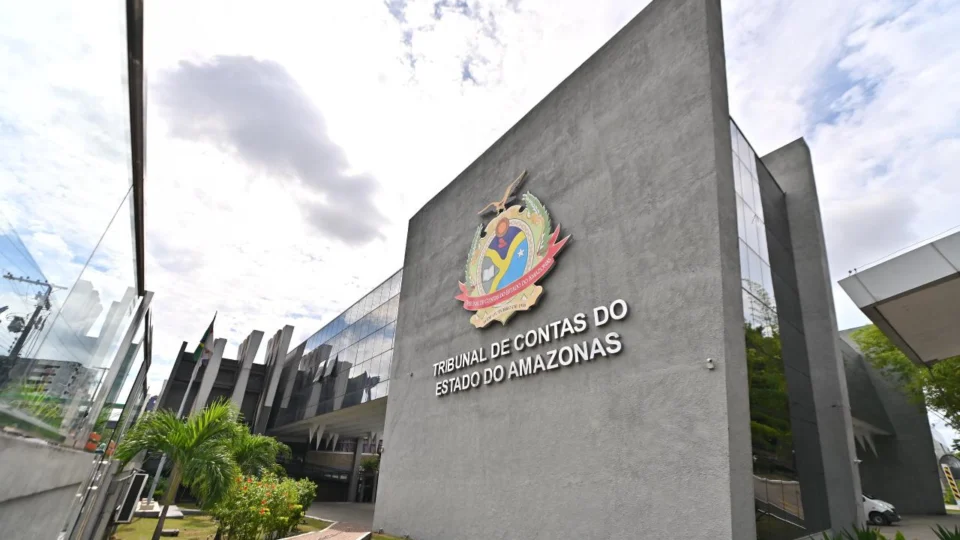 TCE-AM alerta gestores sobre penalidades em caso de atraso na entrega da Prestação de Contas Anual