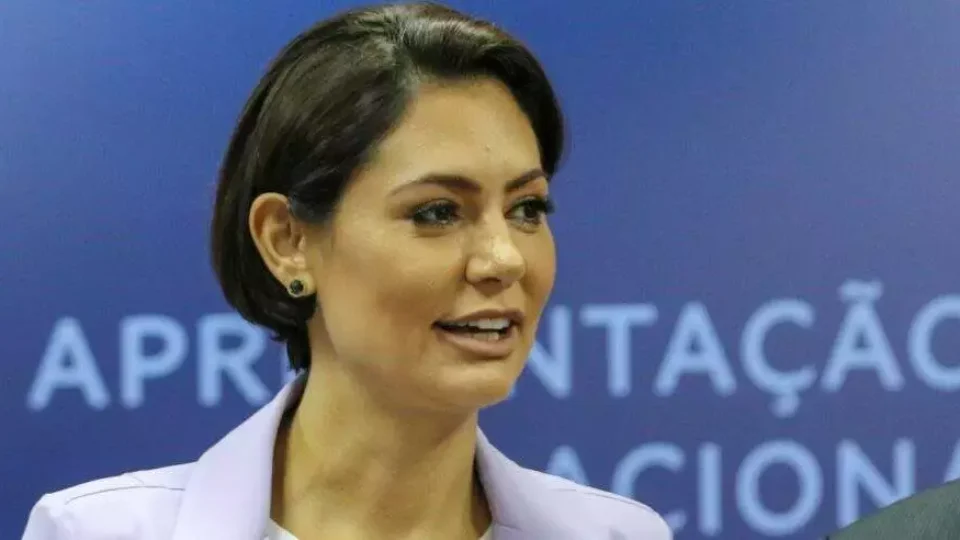 Michelle aponta nova fake news em ‘intimação’