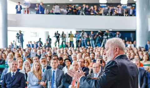 Lula fala em ‘humanizar combate ao pequeno crime’