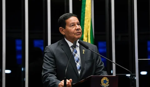 Mourão defende fim dos inquéritos conduzidos por Alexandre de Moraes
