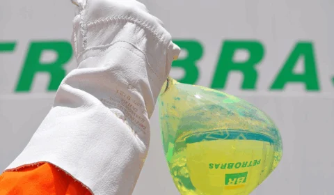 Presidente da Petrobras causa desconforto durante discussão da PL dos Biocombustíveis