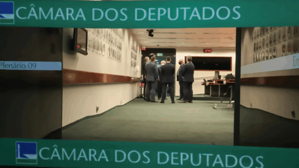 Em derrota para o governo, CCJ fica com o PL; veja distribuição das comissões