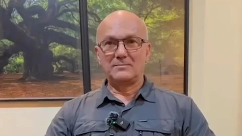 Coronel Menezes lança desafio #ForaAlfredoNascimentojá! para unir direita no Amazonas