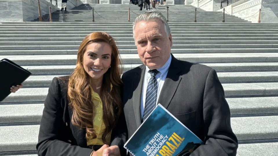 Débora Menezes cumpre segundo dia de agenda nos EUA; única parlamentar do AM a integrar a comitiva