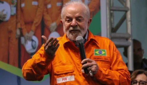 Petrobras e Vale perdem R$ 104 bi em valor de mercado após interferências de Lula