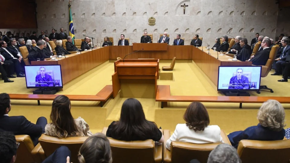 Decisão do Supremo consolida governo do STF na competência do Executivo na República