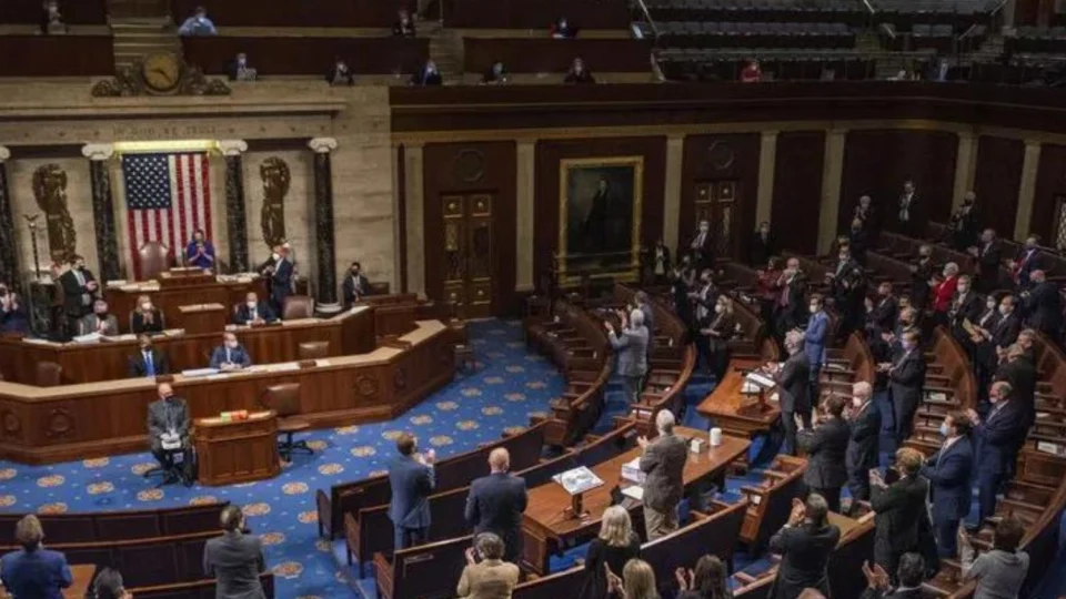 Congresso americano convoca brasileiros exilados e congressistas para discutir ditadura brasileira