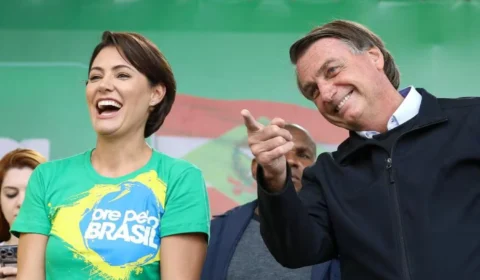 Bolsonaro e Michelle estarão em Manaus dias 10 e 11 de maio, anuncia Alberto Neto