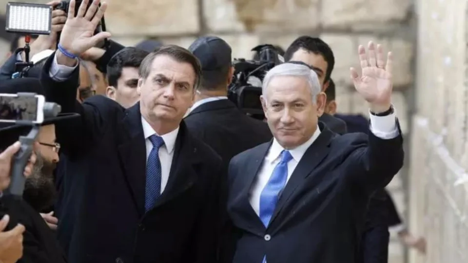 Bolsonaro pede que Moraes libere seu passaporte para viajar a Israel