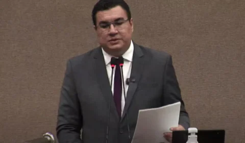 Sem respostas, secretário apresenta laudo sobre manipulação de vídeo, mas não convence vereadores