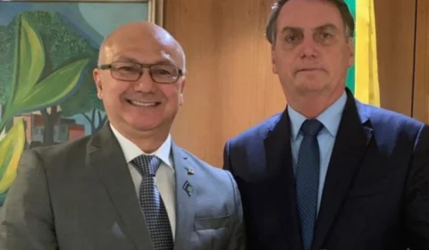 ‘Se estivesse no lançamento, Menezes chamaria mais atenção do que Alberto Neto’, sugere professor