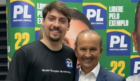 Jair Renan se filia ao PL e lança pré-candidatura a vereador