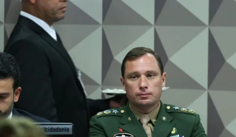 Mauro Cid é preso após prestar depoimento no STF