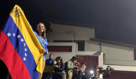 Maduro sequestra diretor de campanha de Corina Machado