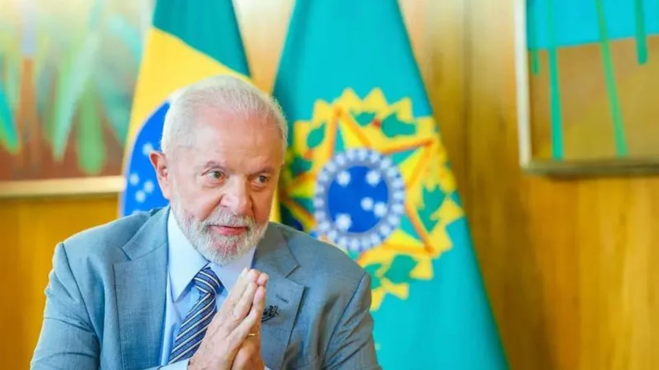 Lula sanciona, com veto, projeto que proíbe saidinha de presos