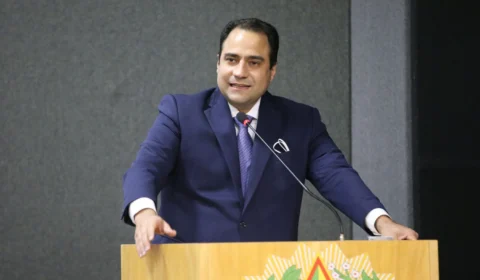 Advogado de Daniel Silveira pede impeachment do presidente da OAB