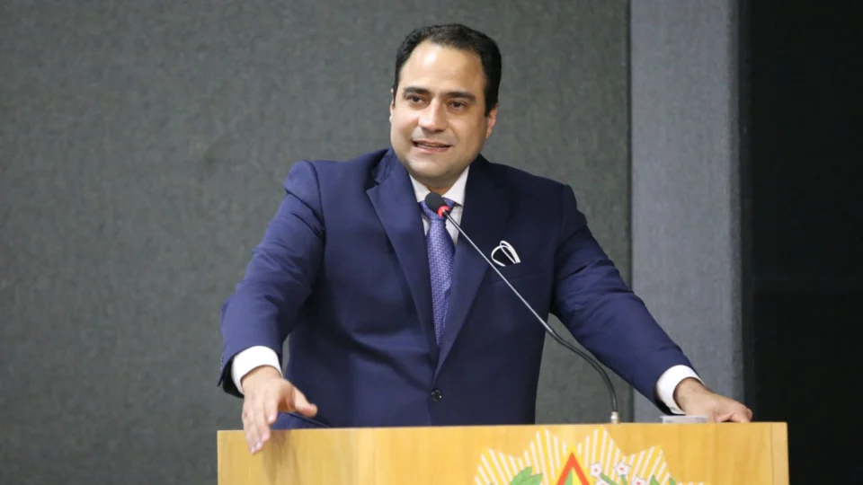 Advogado de Daniel Silveira pede impeachment do presidente da OAB