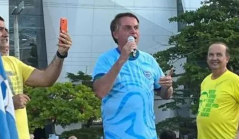 Deputados aprovam título de cidadão catarinense a Bolsonaro