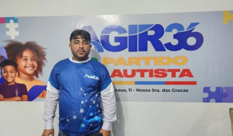 Vereador Dione Carvalho anuncia filiação ao partido Agir