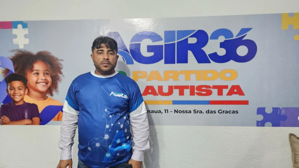 Vereador Dione Carvalho anuncia filiação ao partido Agir