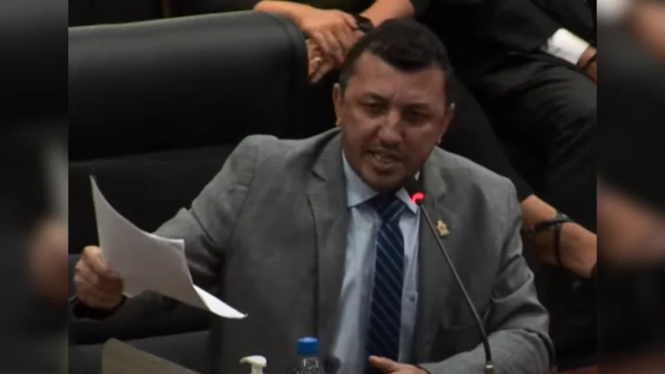 Sassá gera polêmica ao dizer que vereadores contrários a empréstimo não podem cobrar Prefeitura