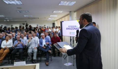 Wilson entrega novas licenças para avanço da exploração do potássio no Amazonas