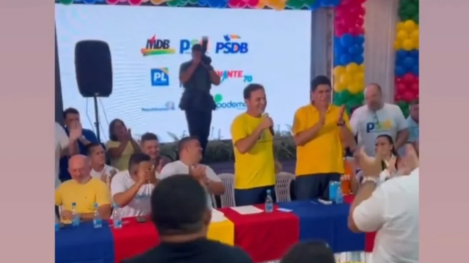 Prova de que esquerda de Omar ‘roubou’ PL no Amazonas é revelada em ato político em Parintins